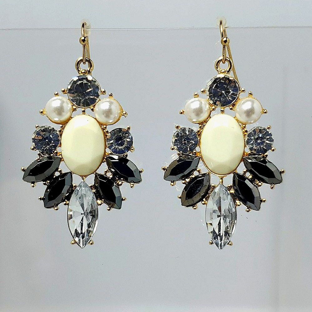 Bijou Drive black, pearl, rhinestone dangle fish hook earrings